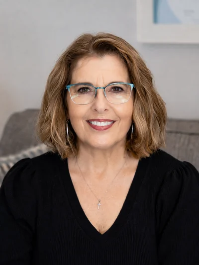Rachele Epp, LMHC headshot